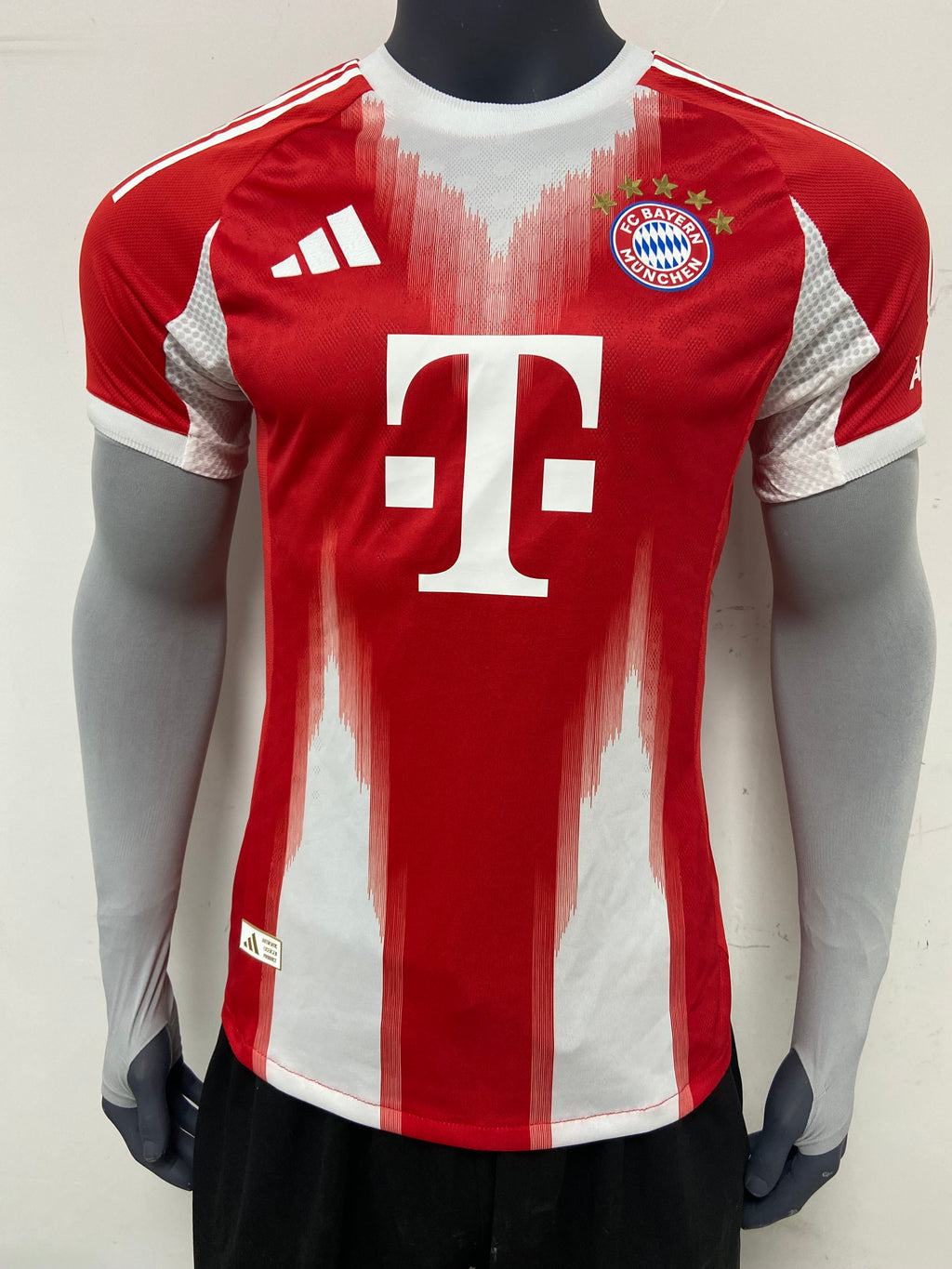 Maillot Joueur Bayern Munich 25/26 Domicile